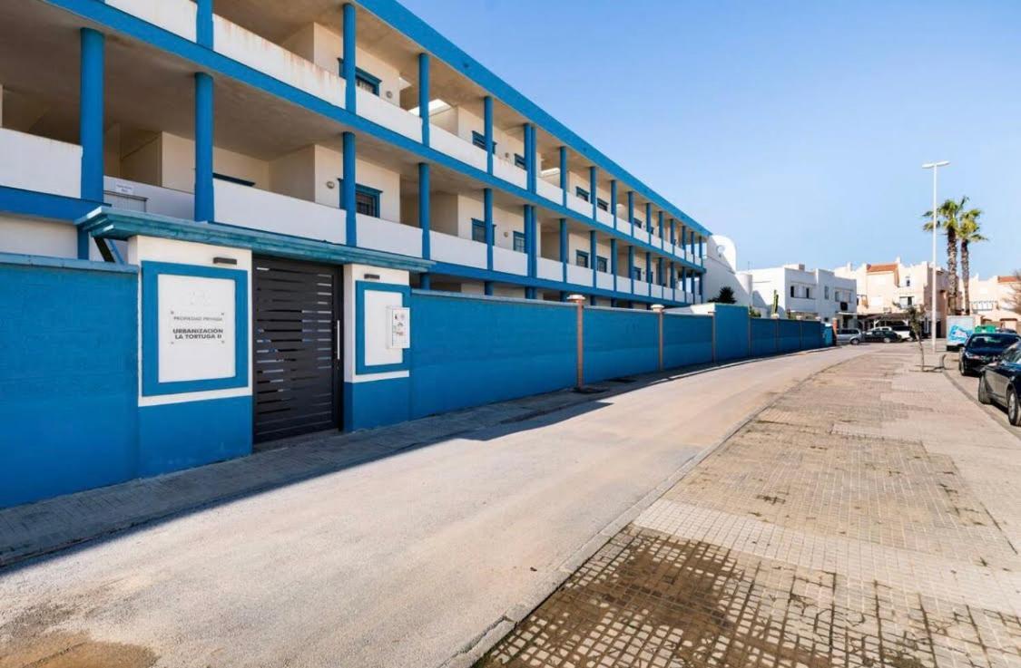 Apartamento La Tortuga II Beach Tarifa Exterior foto